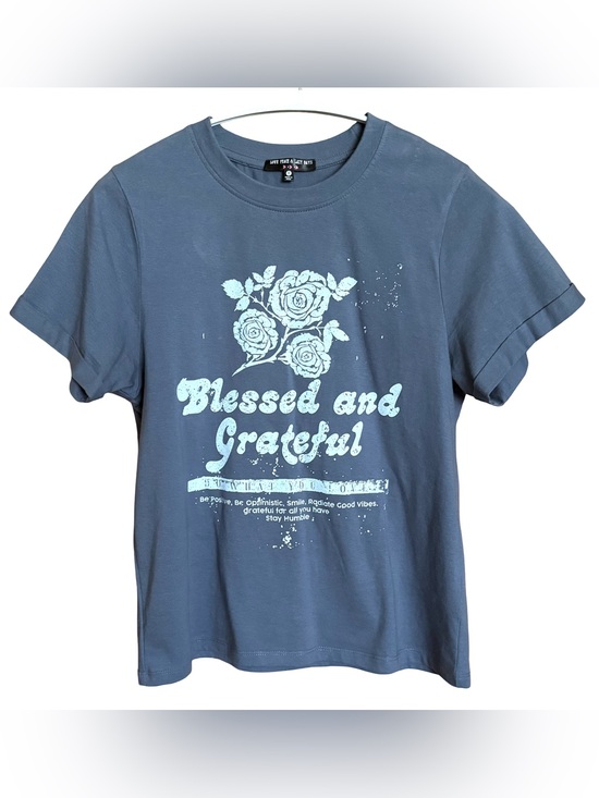 Love Peace And Lazy Days Tops - Womens Inspiration Christian TShirt "Blessed and Grateful" Blue Short Sleeve Tee